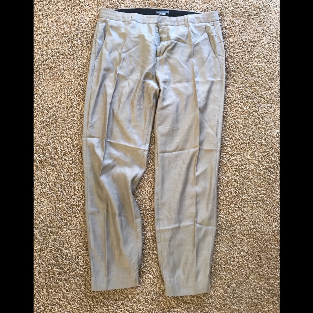 Vince Camuto Size 12 ankle joggers Size 12